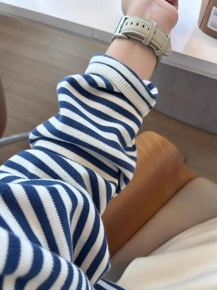 

Loose Casual Long Sve round Ne Sweatirt Women's Blue White Striped Color Blo Sle Comfortable Lazy Faion Top