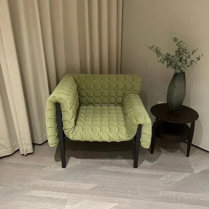 Simple home living room furniture, beautiful style, durable fabric, suitable for family hotels, modern deck chairs, sofas,