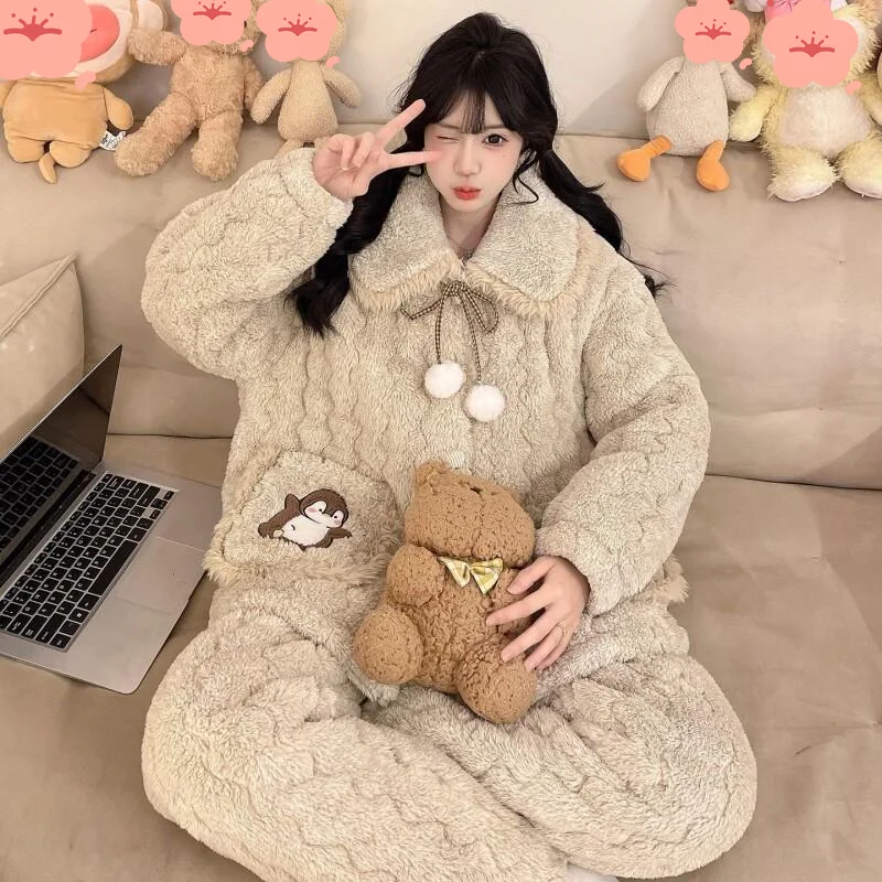 Pijamas de mujer ropa de dormir cómoda conjunto de pijama de algodón invierno otoño acolchado coreano lindo pingüino Coral polar grueso traje para casa