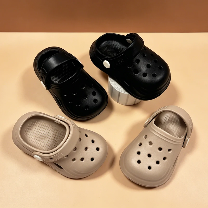 Leichte, weiche EVA-Kinder-Clogs, verstellbarer Rückenriemen, rutschfeste, schnell trocknende Hausschuhe für Kleinkinder, für drinnen und am Strand – Detail 4
