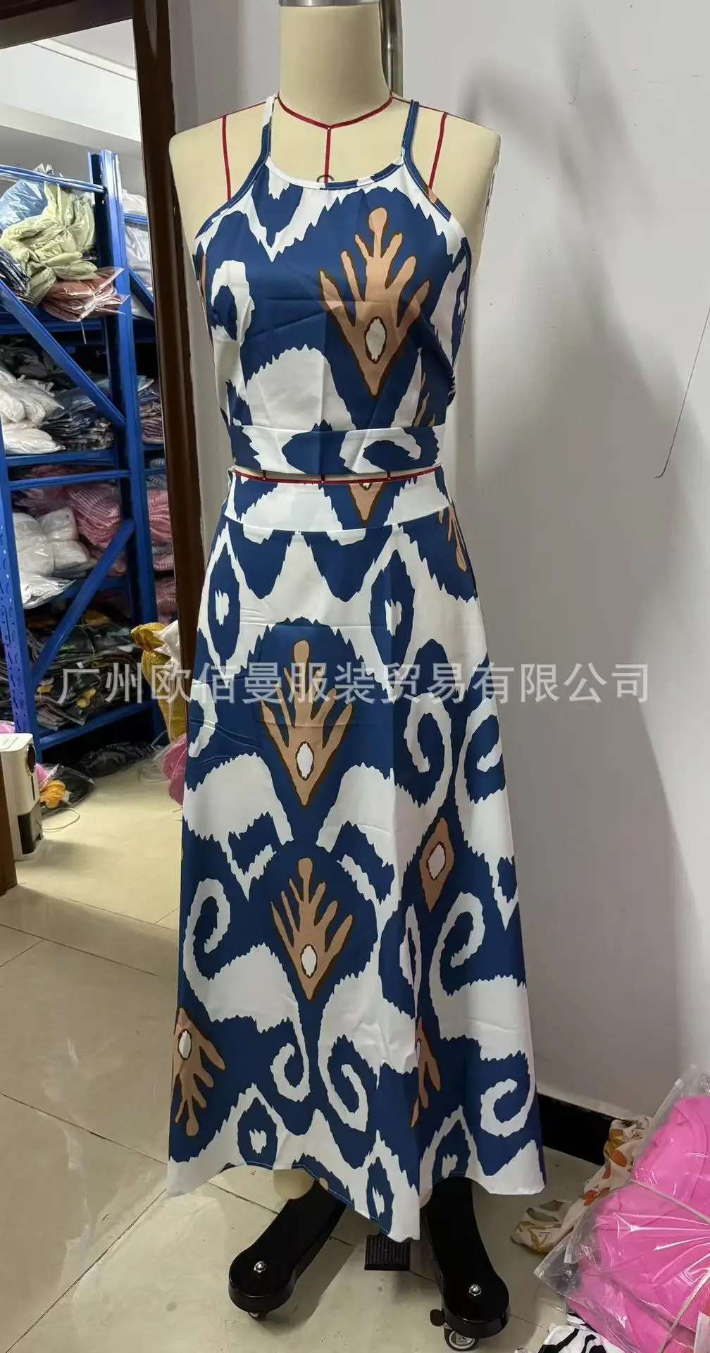 Set Atasan Tanpa Lengan Suspender Gaya Liburan Cetak Musim Panas dan Rok Celah untuk Wanita Set Bikini Elegan Pakaian Mandi Gadis Pedas