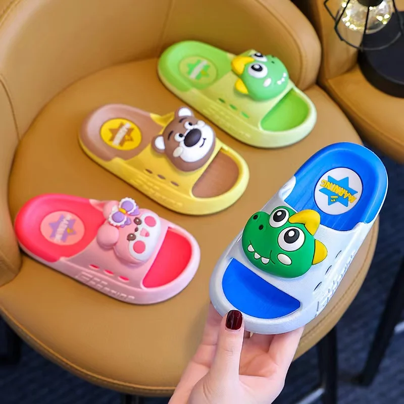 New Summer Children Slippers Cute Cartoon Dinosaur Bear Trim Sandals For Boys Girls Bathe Flip Flops Non-Slip Home Kids Shoes