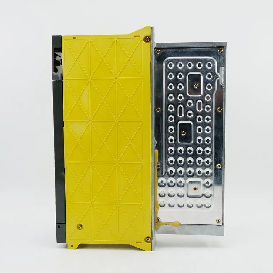 Original Fan-uc A06B-6078-H202#H500 Alpha Spindle Amplifier 2.7kW 230V AC CNC System Servo Driver Automation Plastic In Stock
