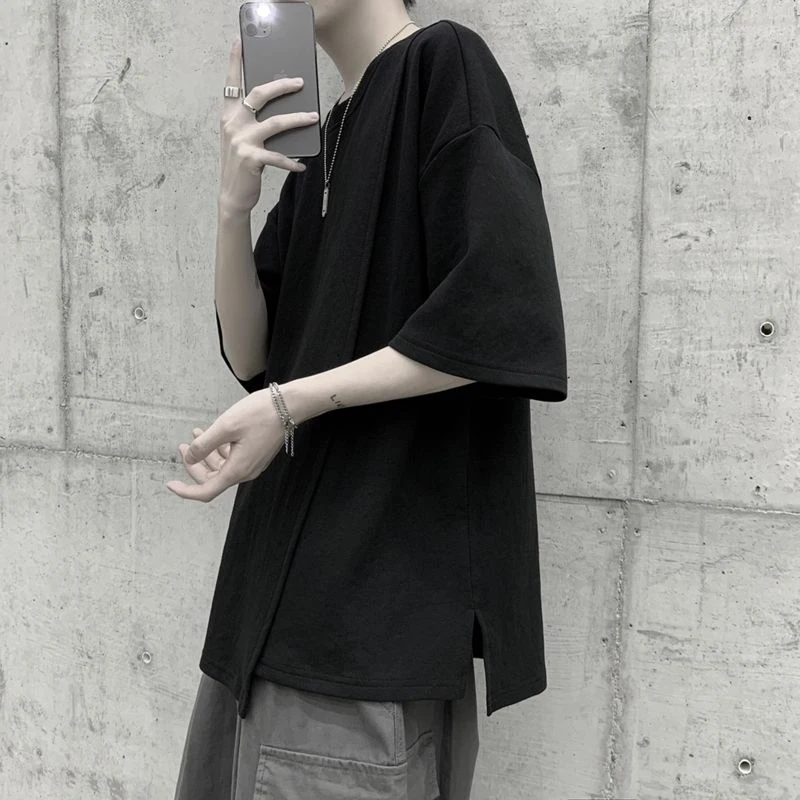 Asymmetrical Side Slit Men O Neck Short Sleeve Streetwear 2022 Summer Loose Fashion Cool T Shirt Casual Harajuku Oversized Tops