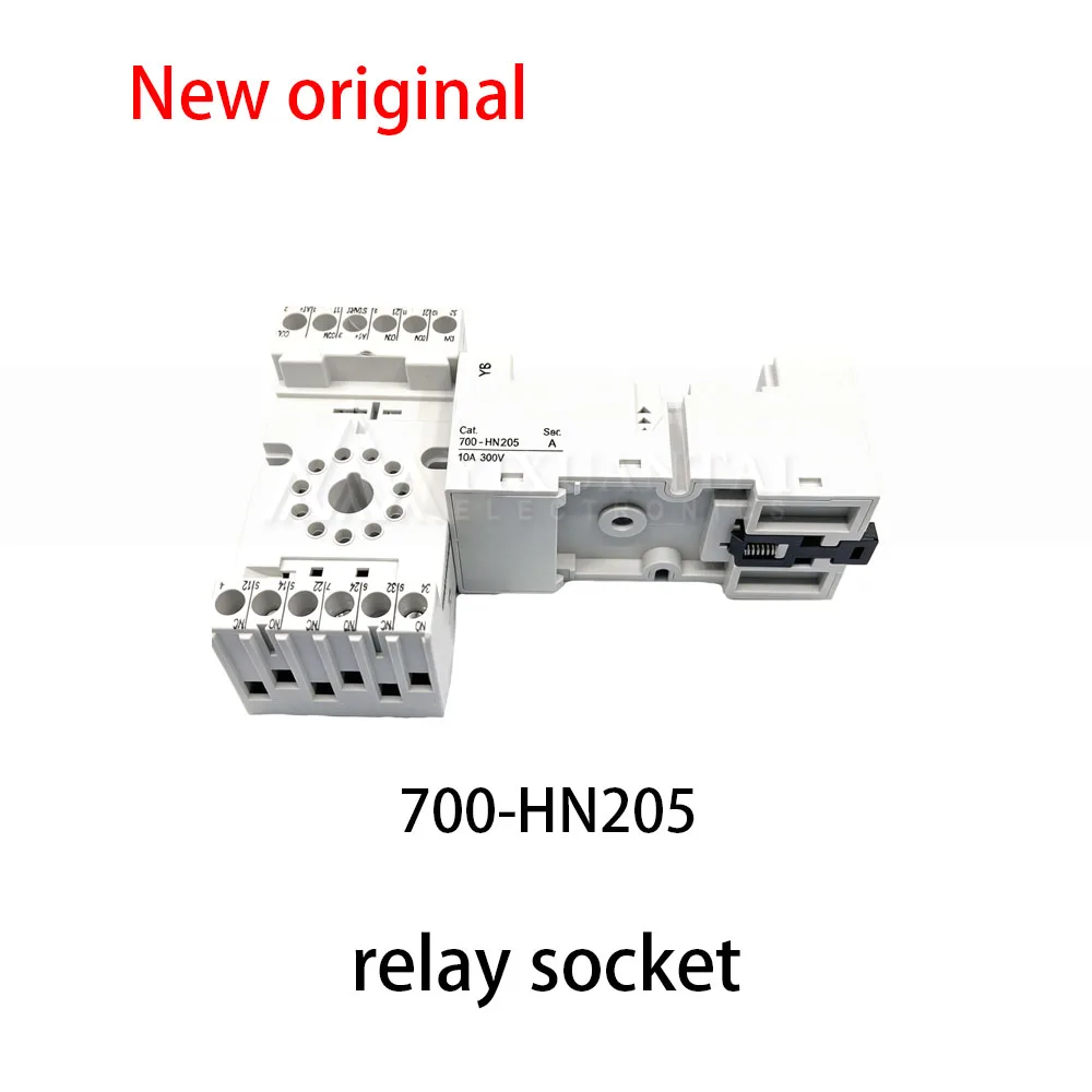 1pcs New 700-HN205 Relay base 11 round pin