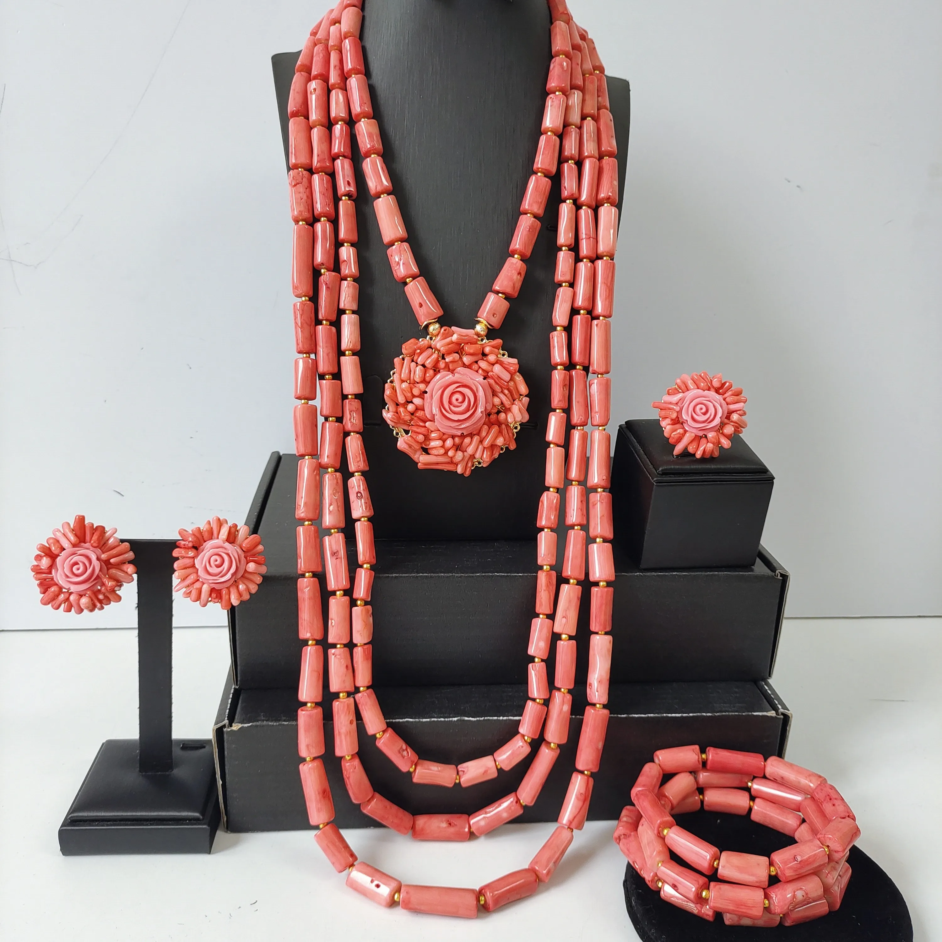 ensemble-de-bijoux-en-perles-de-corail-rose-veritable-pour-mariage-nigerian