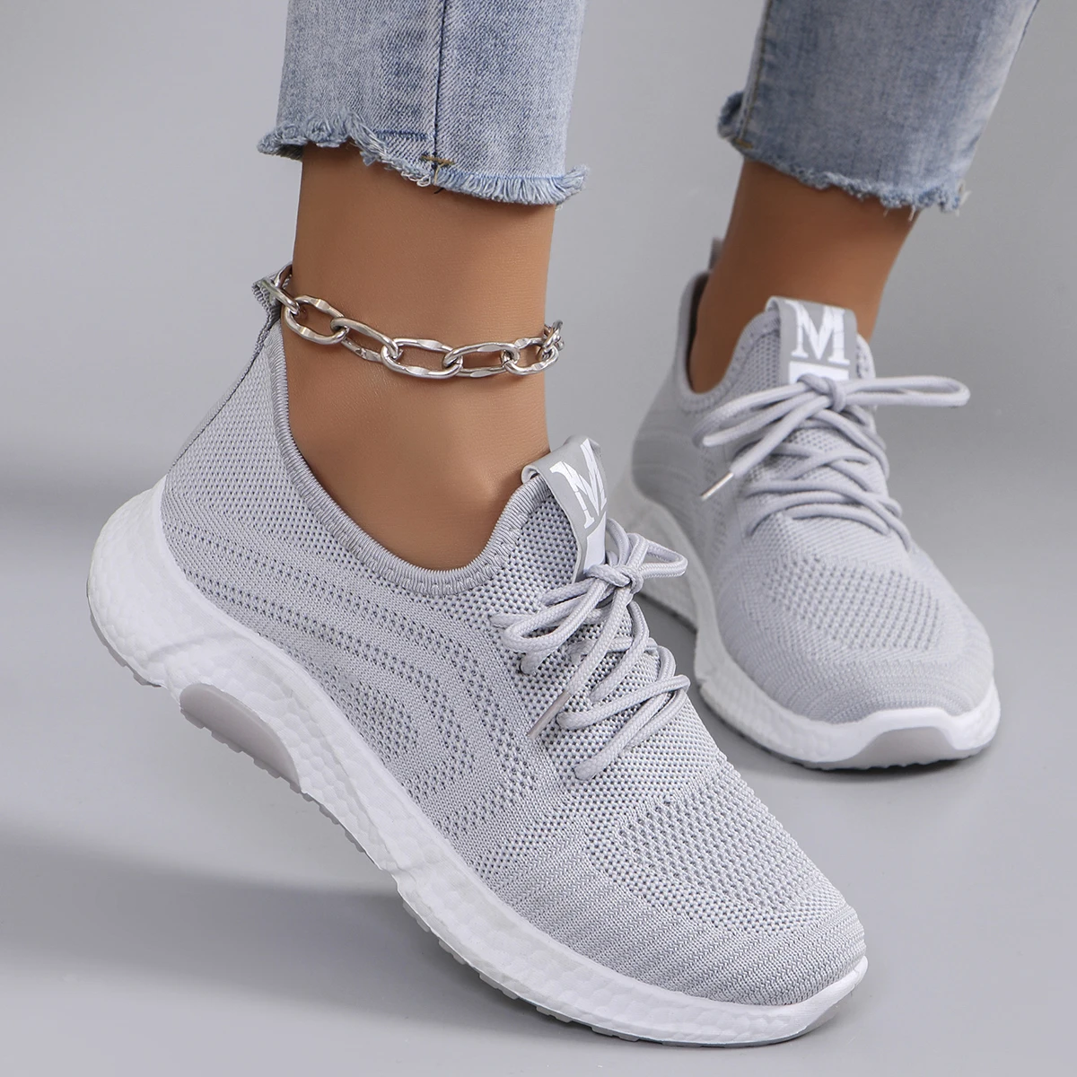 

Spring new women's sports shoes, fashionable, breathable, lightweight, non-slip, wear-resistant, casual sports shoes, flat shoes