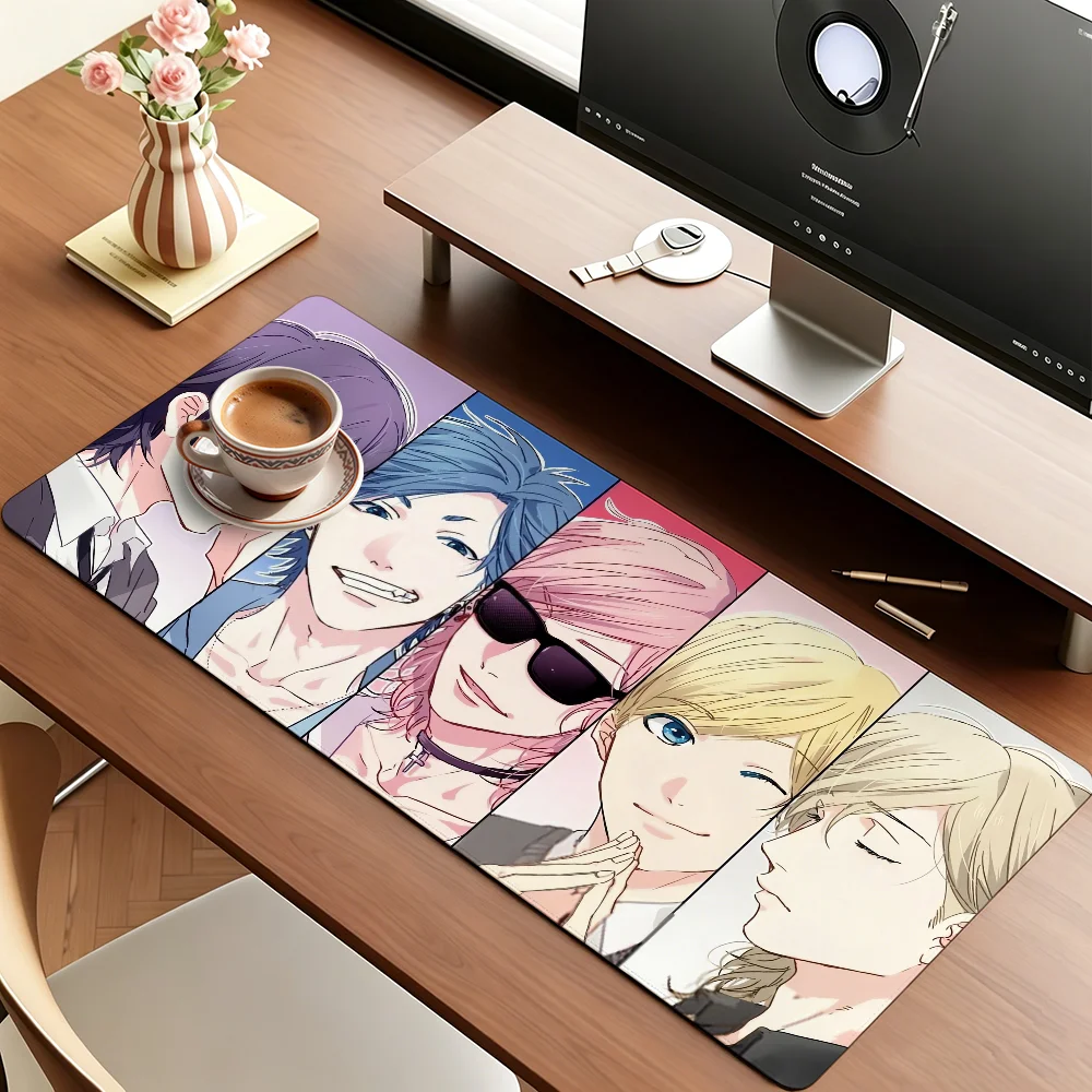 Manga Yarichin Club Ayato Yuri Mouse Pad Large Non-Slip Waterproof Mat Stitched Edge Keyboard Pad for Gaming Daily Office