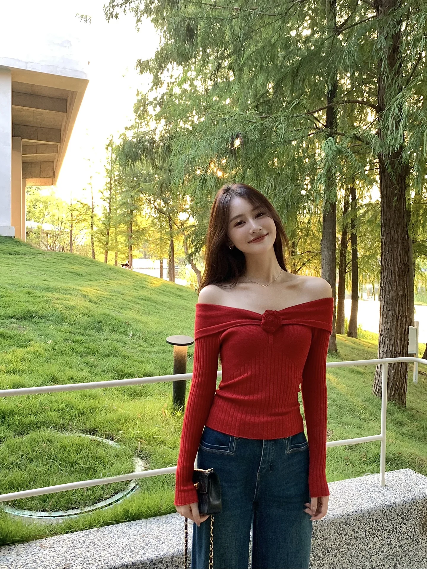 

Женский вязаный шерстяной топ на одно плечо с цветочным узором, длинный рукав, для уединенных вечеров, повседневный, для ношения под одеждой, коллекция Rose Bloom