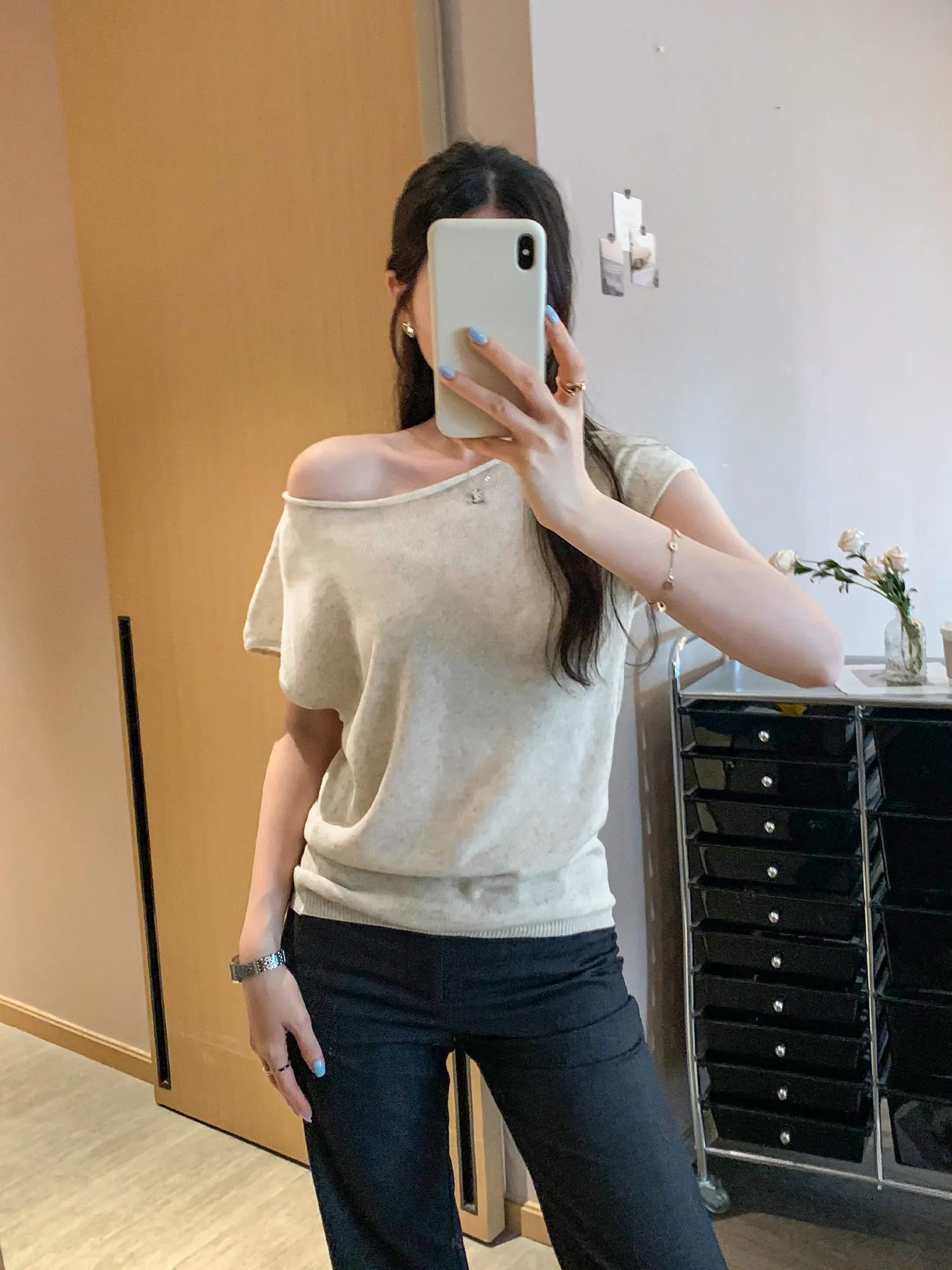 Laid-back Style Shoulder-baring Short Sleeve Knitted Top Women's Summer New Loose Slimming Versatile  Color Simple Blouse