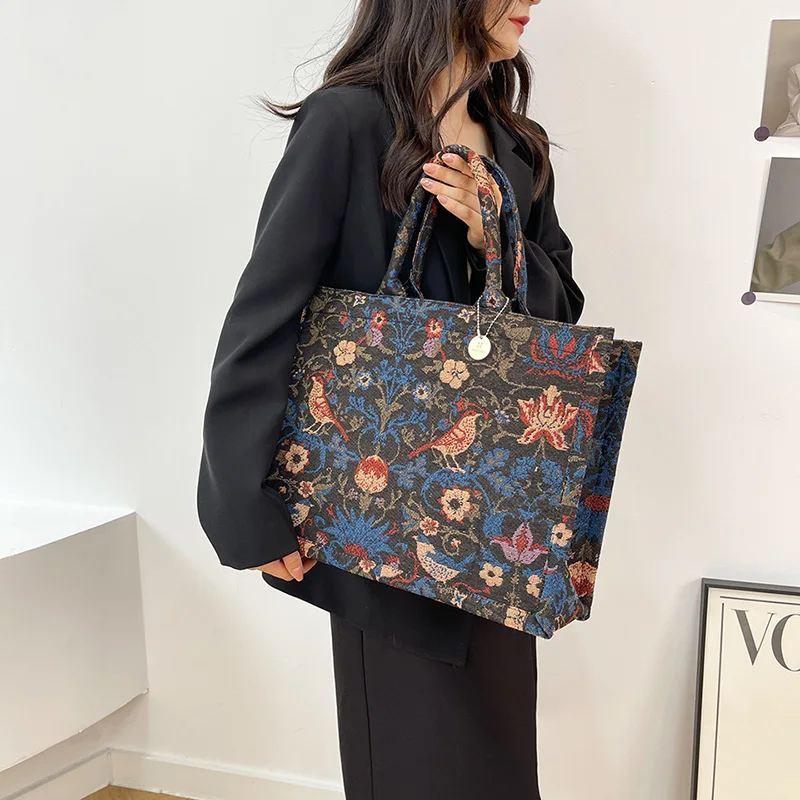 Vintage Designer Large Tote Embroidery Handbag and Purse for Women Shoulder Bags 2022 New Ladies Messenger Bag High Quality