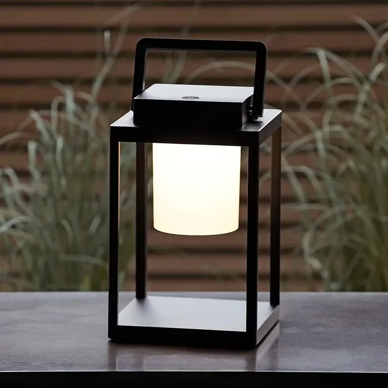Die Cast Aluminum IP54 Dimmable Outdoor Light Emitting Diode Living Room Bedroom Bedside Decorative Desk Lamp
