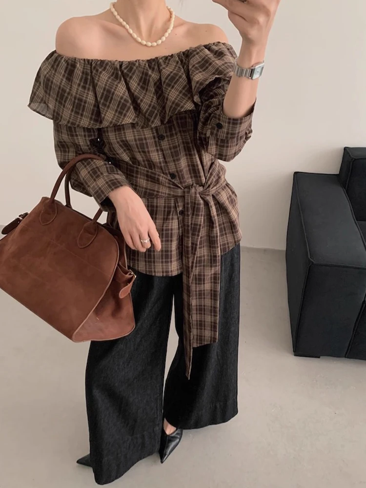 قميص نسائي كاروهات بتصميم عتيق أنيق بأكمام طويلة وحزام خصر، بتصميم كوري عصري يبرز الرشاقة بكتف واحد وربطة خصر، مناسب للربيع و...