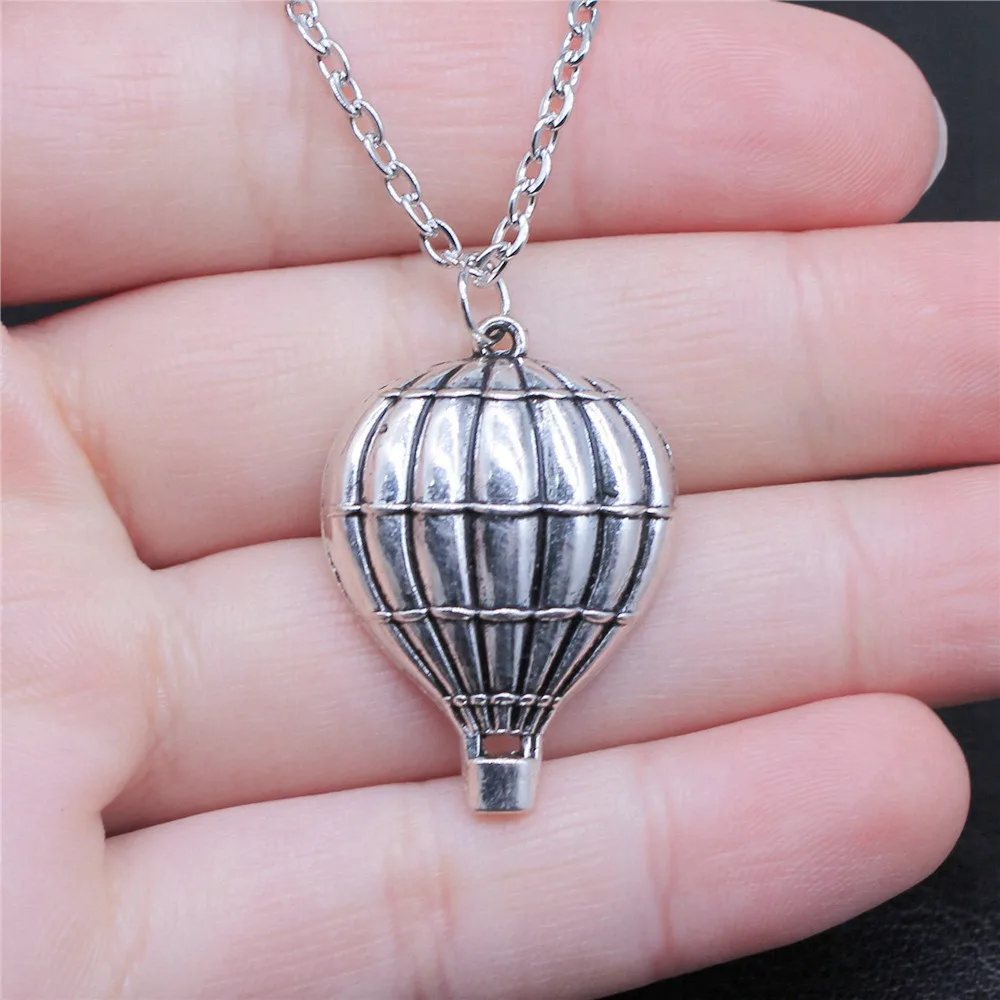 Necklace On The Neck 43Cm Chain Space Aviation Travel Vintage Jewelry