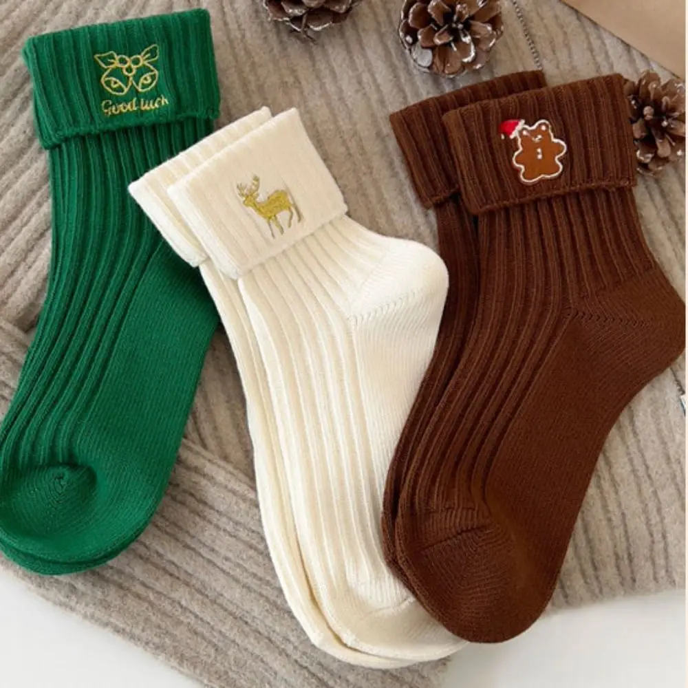 Cute Cotton Christmas Embroidery Socks Christmas Tree Bell Cartoon Hosiery Snowman Korean Style Mid-Tube Socks Women