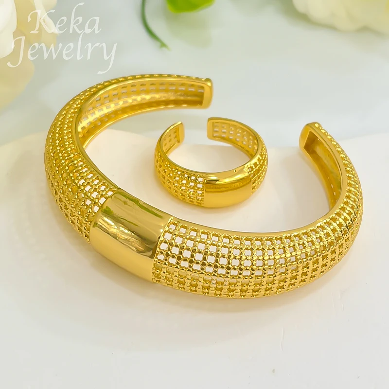 Dubai Manschette Armreif Gold Farbe Armband Ring für Frauen Luxus minimalist ischen Schmuck Braut Hochzeits feier Geschenk exquisite Accessoires