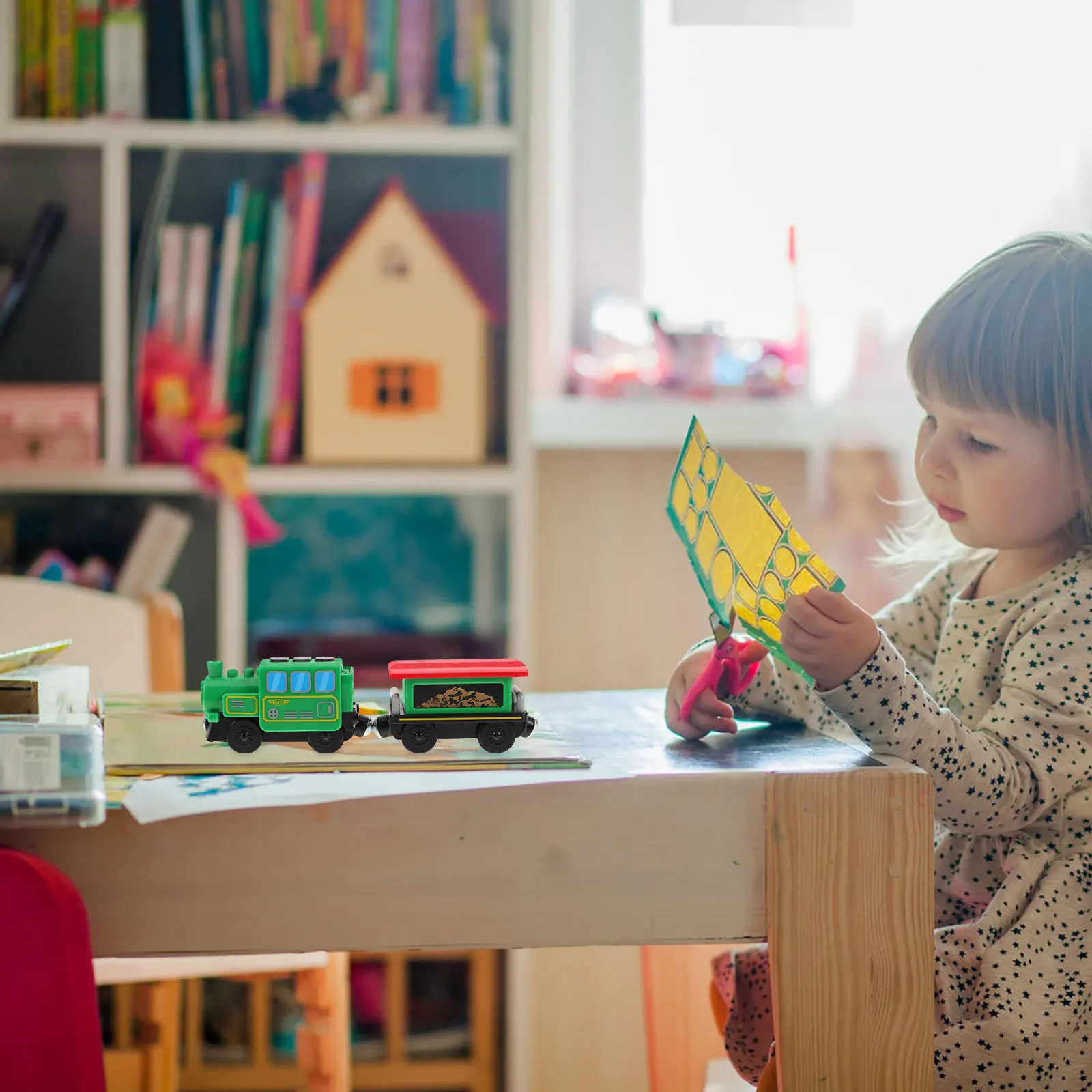 Kleine treinset Elektrisch gemotoriseerde locomotief voor kinderen Creatief spelen Leren Ontwikkelingstrein Verbeeldingscoördinatie