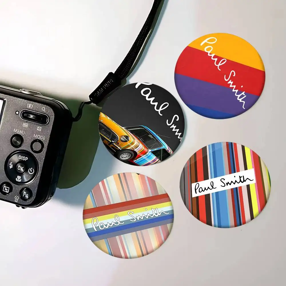 الفن S-س্মিথ Fashion-P-PaulS شارات مستديرة رائعة شارة دبابيس الإبداعية دبابيس للملابس قبعة ظهره هدية اكسسوارات S