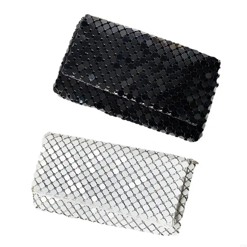 

X7XC Stylish Metal Mesh Roll Evening Bag Versatile Handbag for Parties and Special Occasions