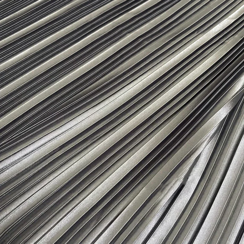

Soft Bright Pleated Fabric 50x150cm Metallic Sheen Material for DIY Dress Pettiskirt Quilting and Performance Costume Sewing