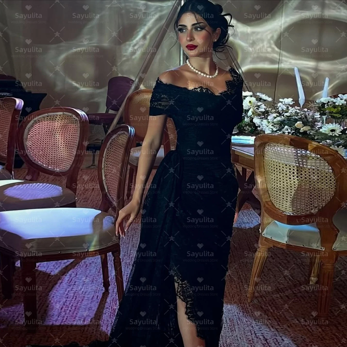 Gaun Prom Panjang Sayulita Hitam Berbahan Lace dengan Belahan Samping, Model Off Shoulder untuk Pesta Saudi, Pakaian Wanita dengan Ritsleting Belakang, Gaun Malam yang Dapat Disesuaikan