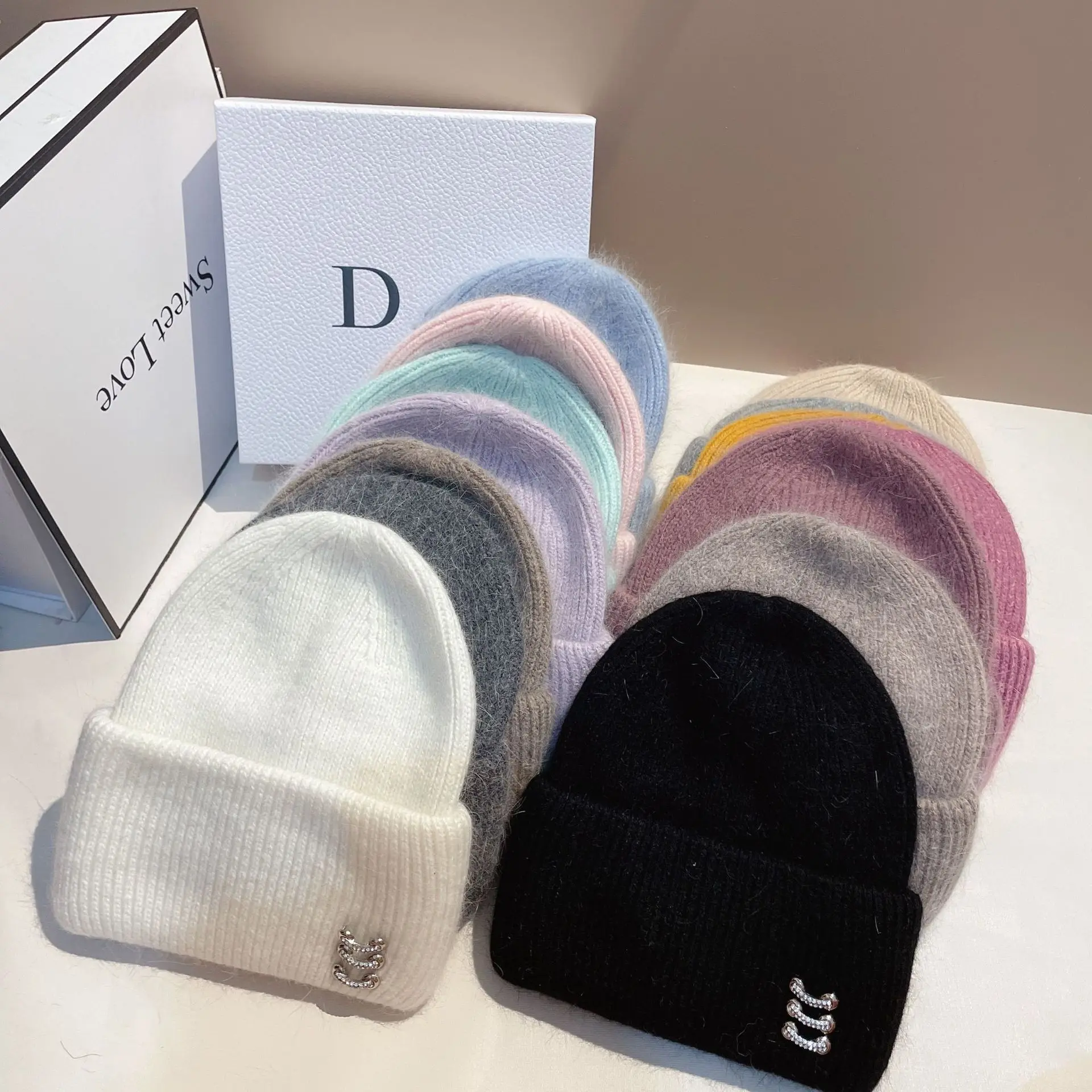 Casual Women's Hats Cashmere Wool Knitted Hat Autumn Winter Brand Rabbit Fur Female Skullies Beanies Ladies Outdoor Ski Caps