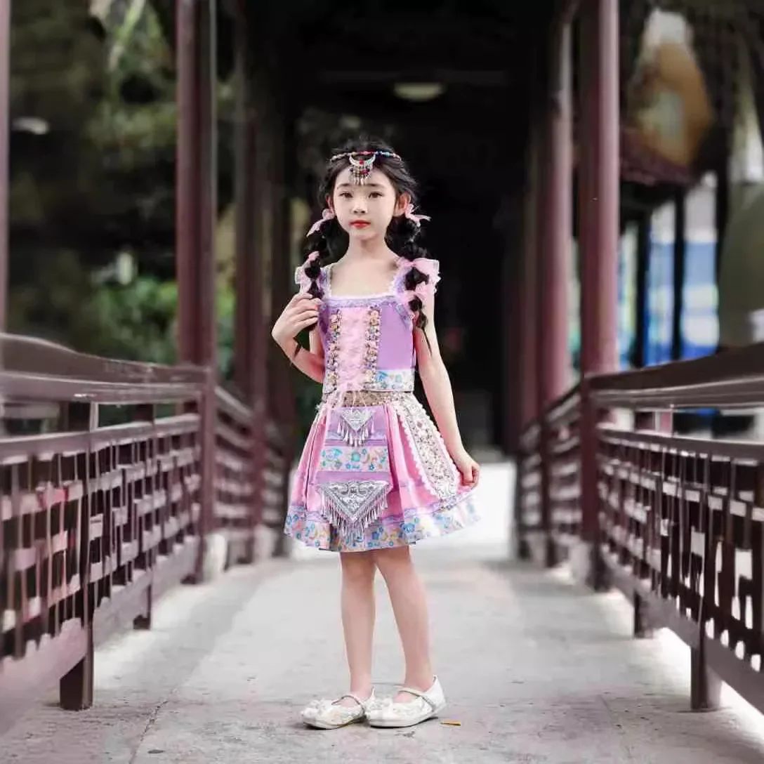 

Ethnic costumes, girls' performance costumes, children's ethnic minorities, Tujia, Zhuang, Dai, dance costumes, sets, and free h
