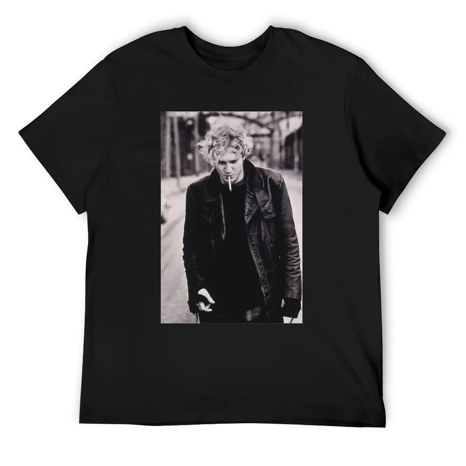 Layne Staley Alice In Chains Black and White gift Essential T-Shirt oversizeds graphic t shirts tees mens cotton t shirts