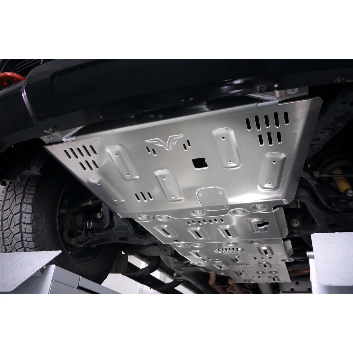 8 مللي متر نيسان تيتان اكسسوارات التغطية الكاملة لوحة التزلج Al-Mg سبيكة الحماية على الطرق الوعرة #4