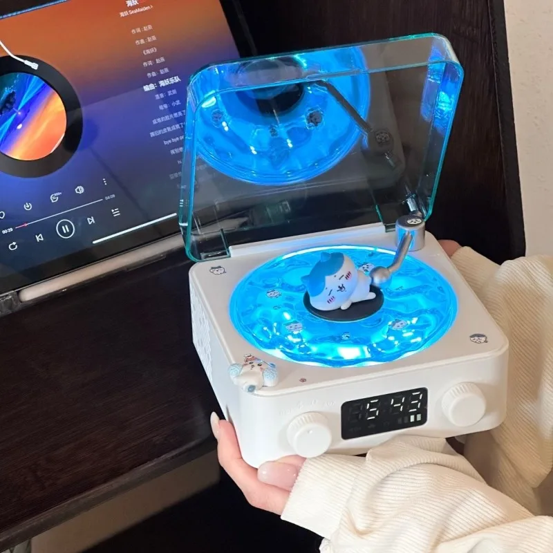 

Anime Chiikawa Hachiware Record Player Bluetooth Speaker Three-dimensional Ambient Light High Sound Quality Birthday Gift Cute
