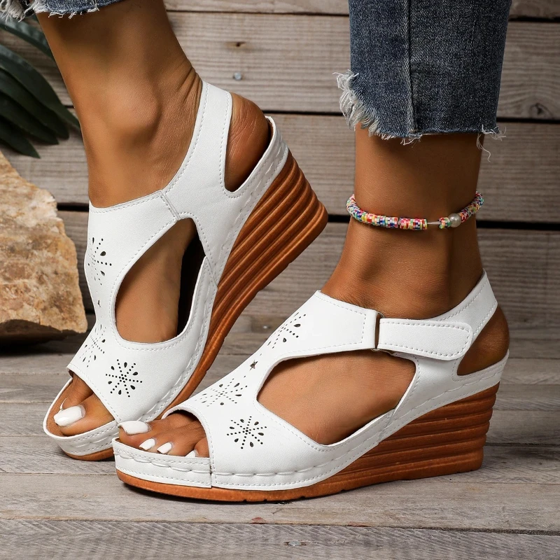 

2025 Summer New Women's Sandals Fashion Slope Heel Sandals High Heel Sandals Elegant Casual Women's Shoes