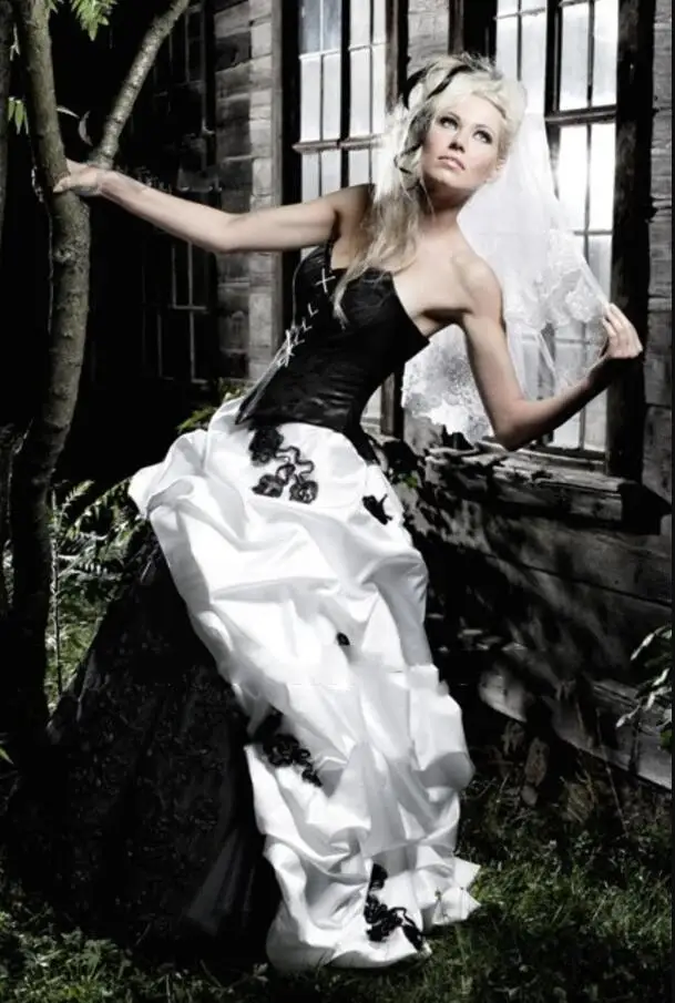 Vintage Black And White Gothic Wedding Dresses Victorian lace-up Corset Detachable Skirt 2 In 1 Masquerade bridal gowns