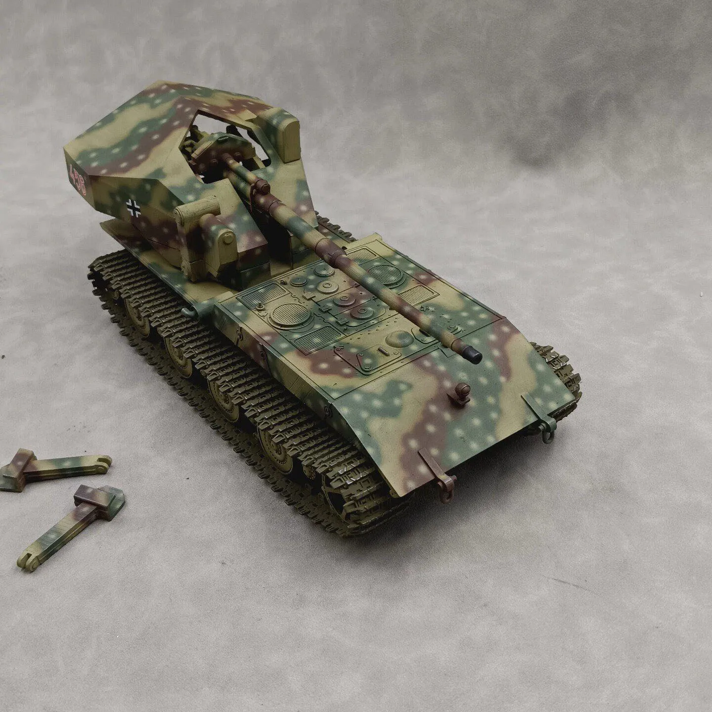 1/35  Jagdpanzer E-100  , SLA printing hand-colored finished model decorative ornament