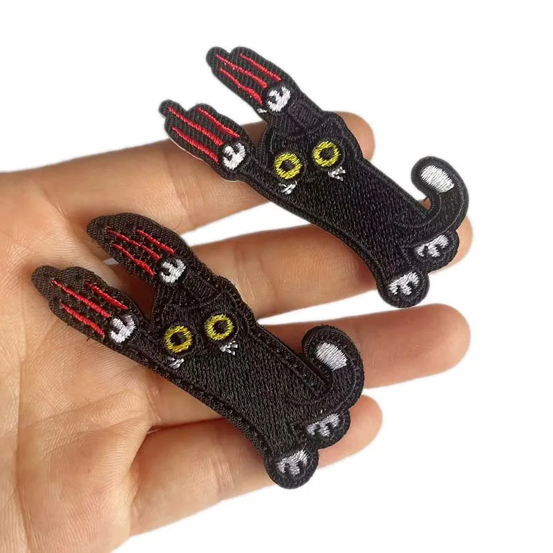 Remendos bordados de tecido de gatinho de escalada preto, adesivos de moral de emblema tático de gato fofo para braçadeira, peito, mochila