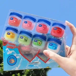 Feuchtiger Lippenbalsam -Set, natürliche Pflanzenbase, Whitening -Riss, Lippenpflege, Gelee -Feuchtigkeitscreme, 4 PCs, 6 PCs, 8pcs 8 Hauptverkäufe Bebe Cream - №3