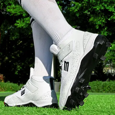 Nouvelles chaussures de sport antidérapantes résistantes à l'usure chaussures de softball confortables et légères et respirantes chaussures de baseball antidérapantes à longues pointes