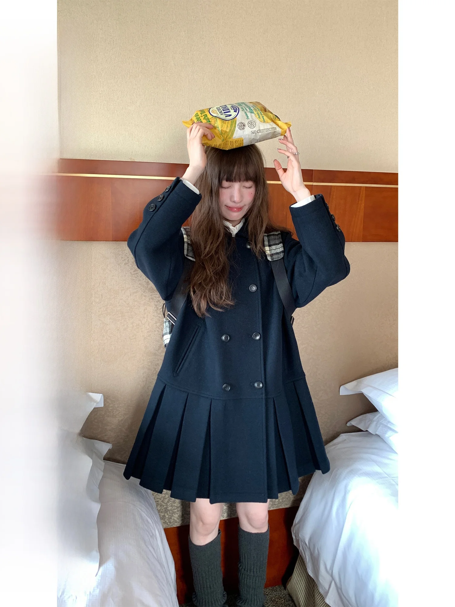 

Зимнее женское пальто-пиджак RAINY College в стиле пэчворк, свободного кроя, в стиле ретро, с длинными рукавами, на двойной пуговице, с открытым передом, утепленное