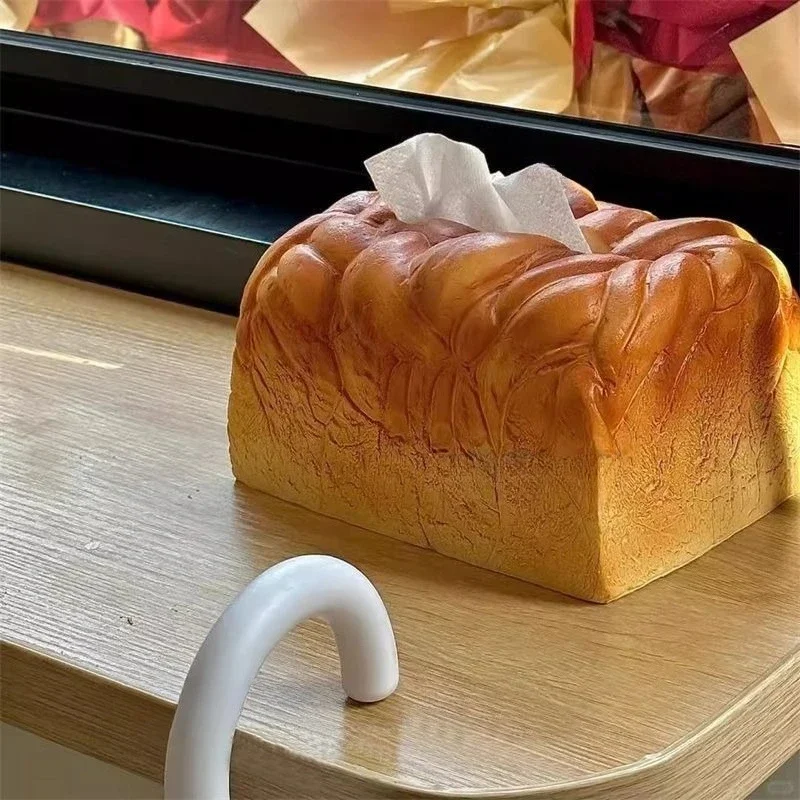 Creative Simulation Toast Tissue Box CuteBread Shaped Tissue Holder Desktop Ornament Home Living RoomDecorative Napkin Container