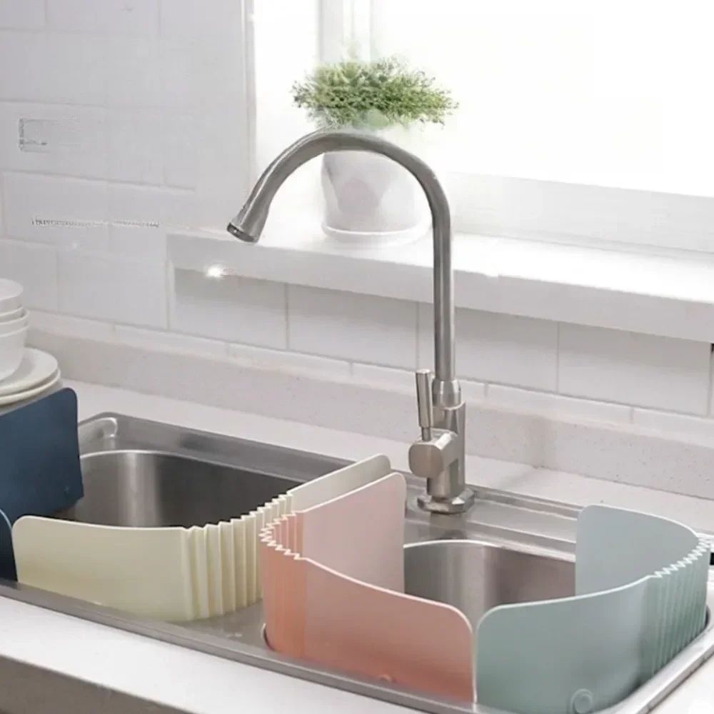 1PC Adjustable Splash Proof Sink Blocker for Kitchen Washing