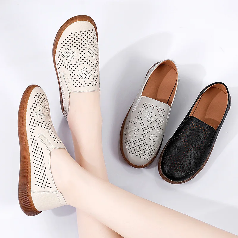 New Women Casual Shoes Summer Hollow Out Loafers Fashion Breathable Ladies Flat Shoes Female Designer Sneakers Slip-on Moccasins