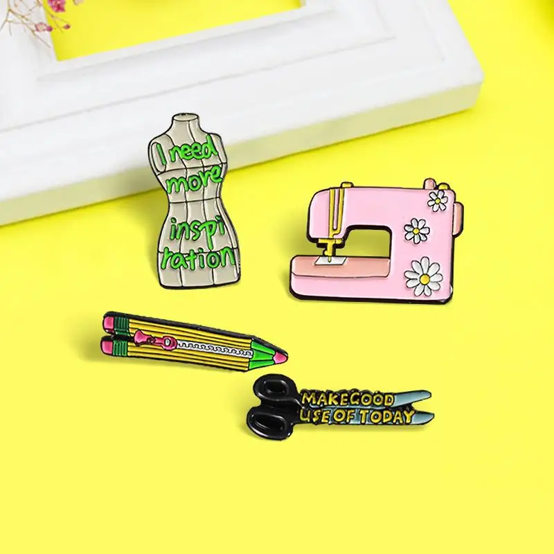 

Machine Scissors Zipper Pencil Enamel Pin ‘I need more inspiration’ Brooch Lapel Badge Jewelry Accessories Cute Daisy Sewing