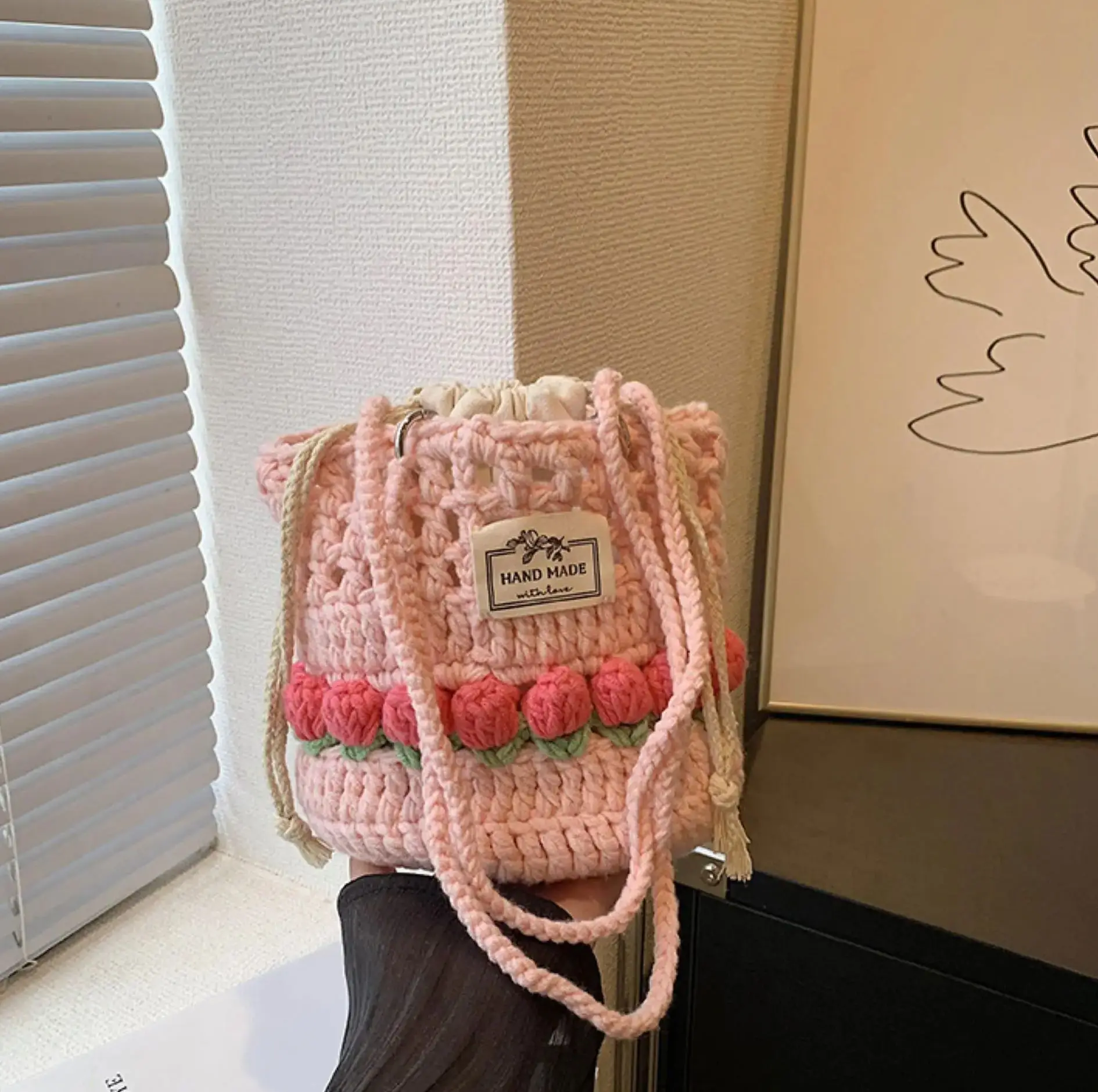 Handmade Yarn Crochet Bag for Women, Woven Niche Shoulder Bag, Multicolored Tulip Bag, 2021 New