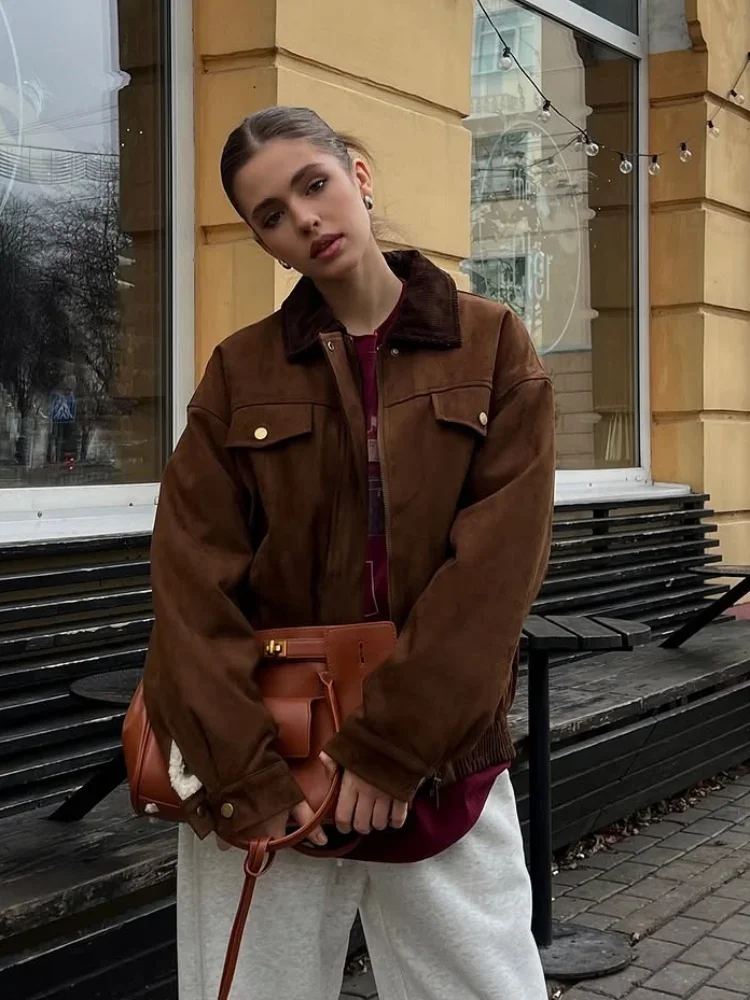 

Women Chic Lapel Suede Jackets Daily Solid Long Sleeve Zipper Short Coat 2025 Autumn New Fashion Warm Highstreet Outwear