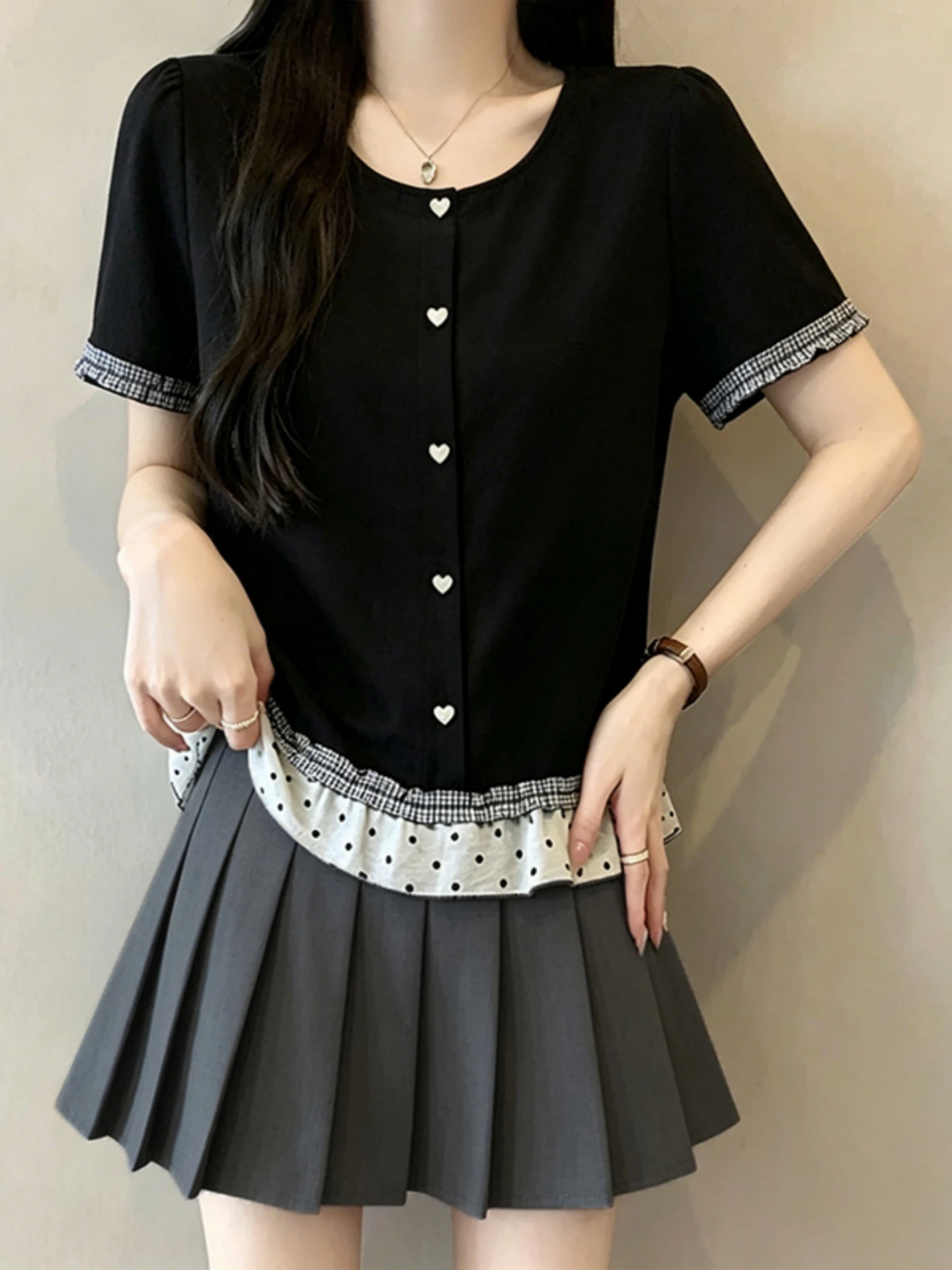 Summer Polka Dot Short Sleeve T-Shirt Women's Short Style Base Layer Top High Waist round Neck Button Detail Korean Version