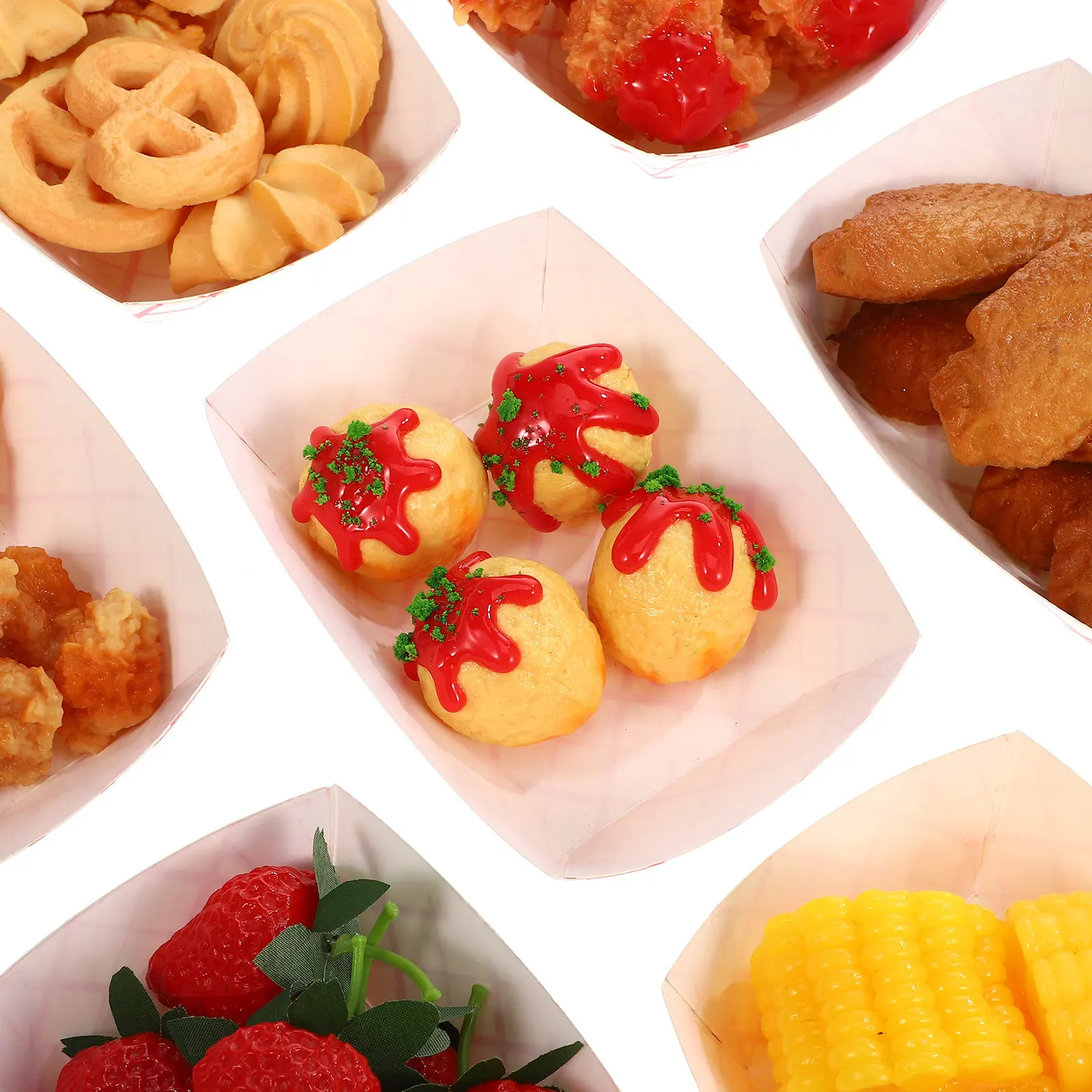 200Pcs Checkered Paper Food Trays Disposable Snack Holders Stackable Food Boats Ideal for Fries Hot Dogs Carnival Events