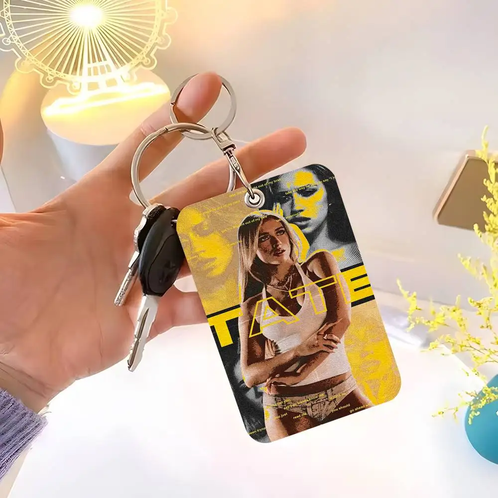 

1pc Singer Tate McRae Card Case Keychain Access Card Bag Key Tag Ring Leather Card Holder Key Ring Access