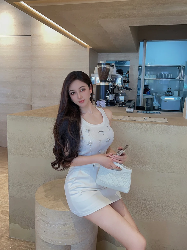 

Вязаный жилет ручной работы с бисером в стиле Miu, с коротким рукавом, для повседневной носки, приталенный, с цветным принтом, женский топ-жилет