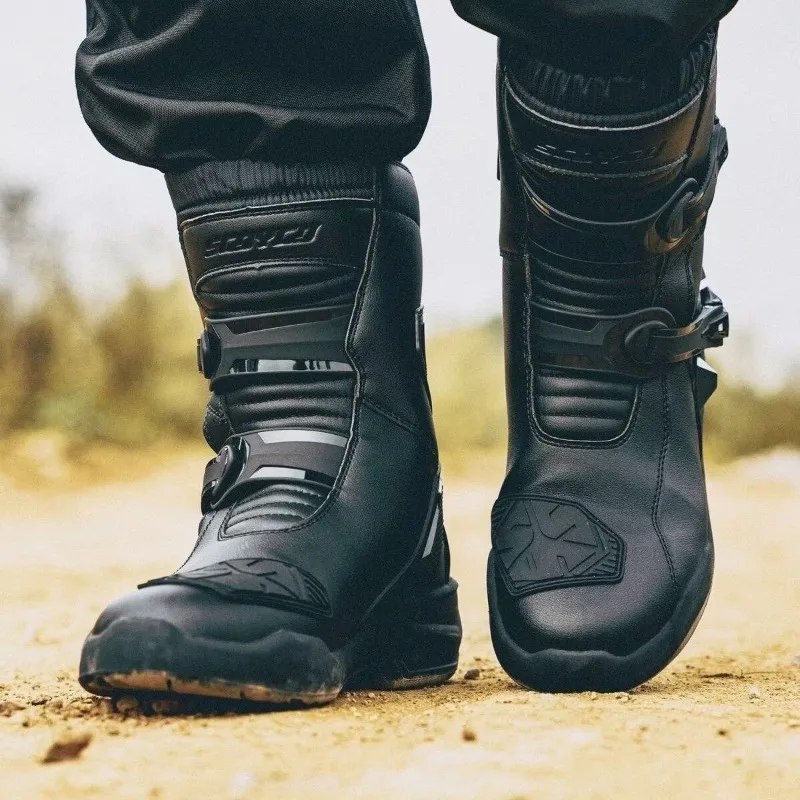 

SCOYCO Retro Motorcycle Boots Cowhide Waterproof Mid-Calf Long Boots Riding Motocross Bota Motorbike Botas Motocross Shoes