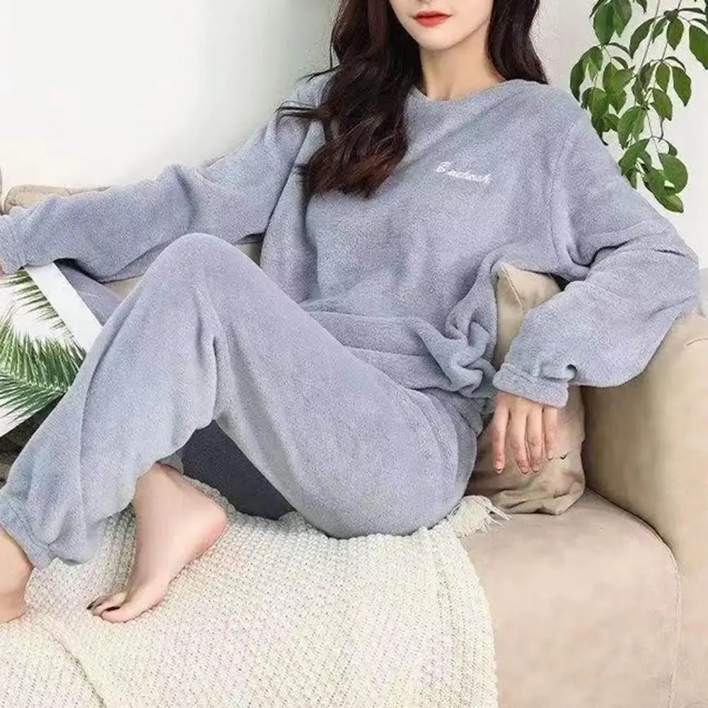 Plush Women Pyjamas Autumn Winter Sleepwear Two Pieces Set Thick Homewear Suits Long Sleeve Pajamas Lounge Top Pants Loungewear