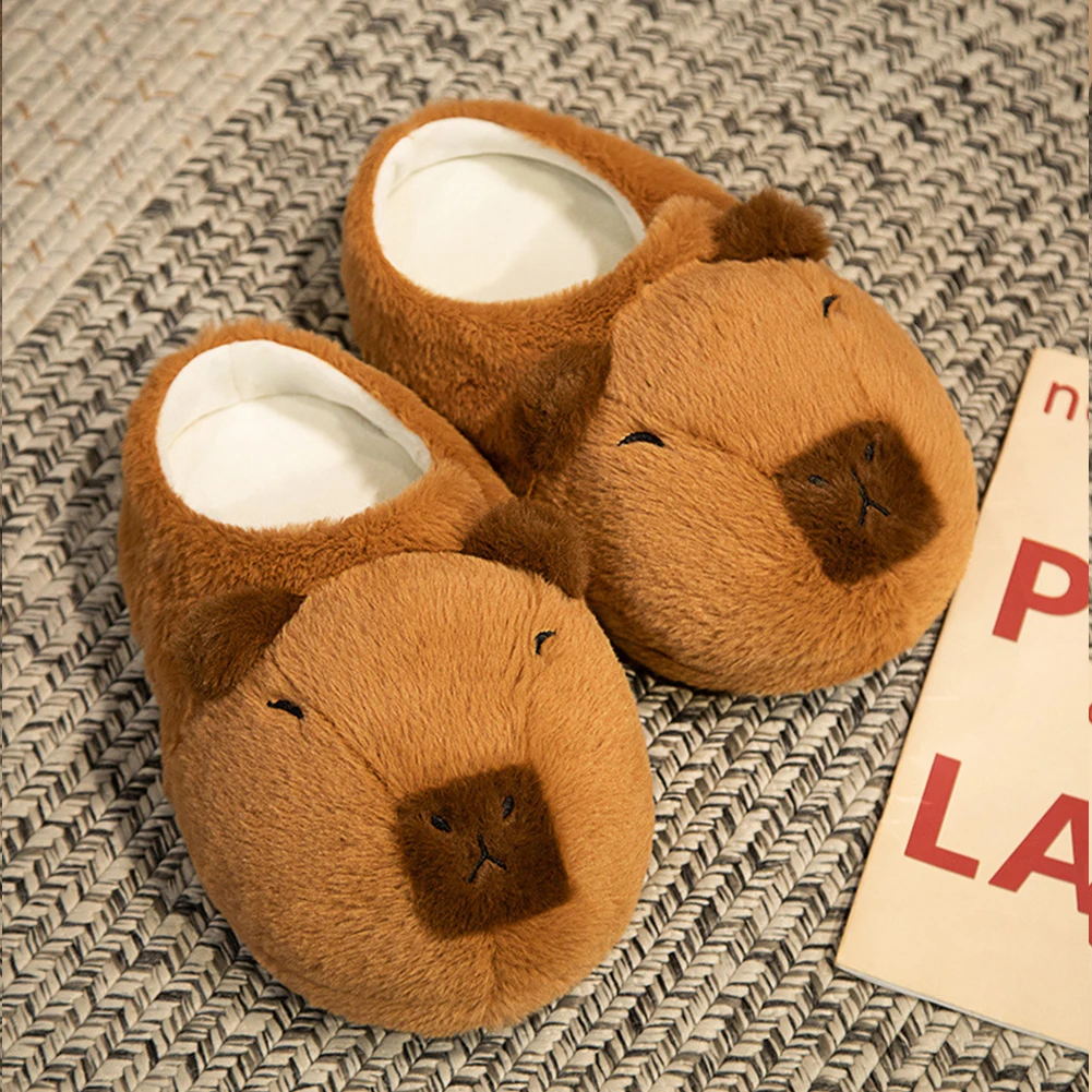 Women Plush Capybara Slippers Anti-Skid Capybara Animal Slippers Comfortable Cartoon Capybara Slippers Outdoor Winter Slippers